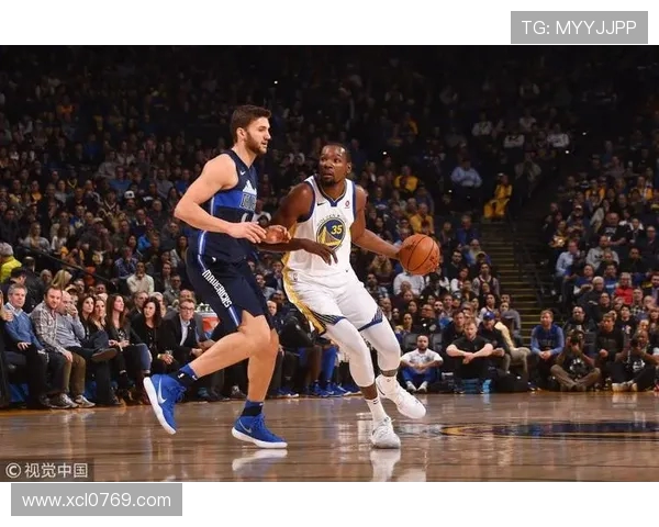 2007年勇士逆袭小牛的经典对决CCTV全程回顾精彩瞬间